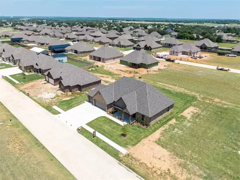 View/Area - 1026 Jaden Blvd, Tuttle, OK 73089 photo 1 of 4