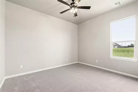 Bedroom - 1026 Jaden Blvd, Tuttle, OK 73089 photo 4 of 6
