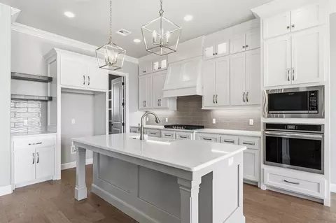Kitchen - 1026 Jaden Blvd, Tuttle, OK 73089 photo 3 of 5