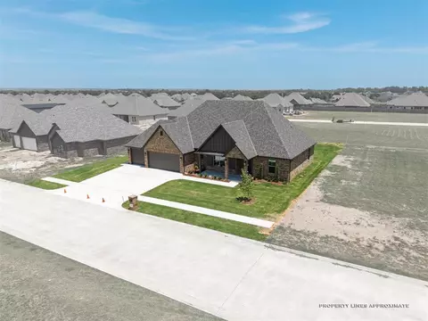 View/Area - 1026 Jaden Blvd, Tuttle, OK 73089 photo 3 of 4