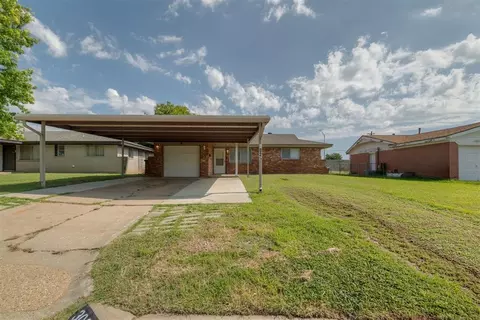 3025 SW 71st St, Oklahoma City, OK 73159