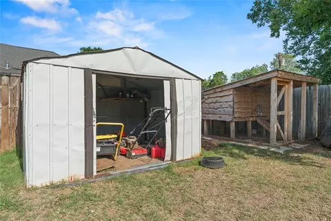 Exterior - 301 N Wikoff Ave, Watonga, OK 73772 photo 15 of 15