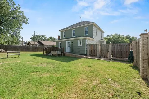 Exterior - 301 N Wikoff Ave, Watonga, OK 73772 photo 8 of 15