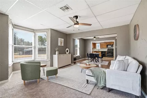 Living - 301 N Wikoff Ave, Watonga, OK 73772 photo 1 of 4