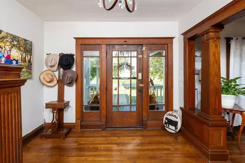 Entry Way - 611 Wichita Ave, Devol, OK 73531 photo 3 of 6