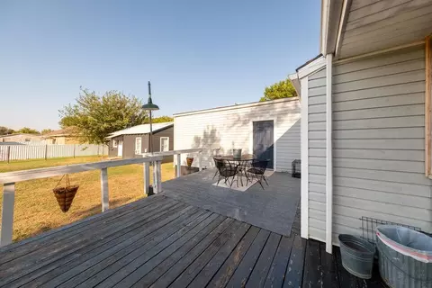 Exterior - 611 Wichita Ave, Devol, OK 73531 photo 5 of 7