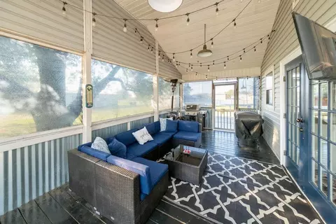 Exterior - 611 Wichita Ave, Devol, OK 73531 photo 4 of 7