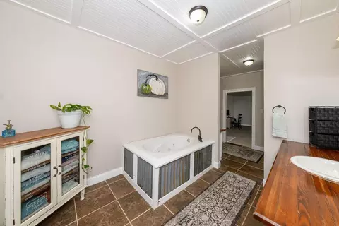 Entry Way - 611 Wichita Ave, Devol, OK 73531 photo 4 of 6
