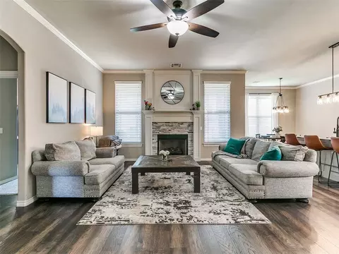 12108 SW 17th St, Yukon, OK 73099