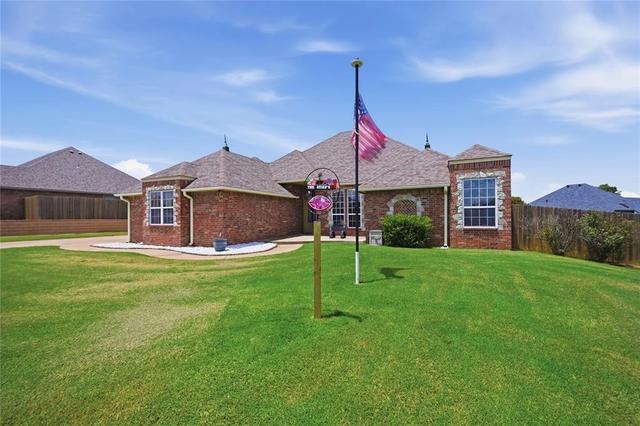 1610 Happy Vly, Shawnee, OK 74804