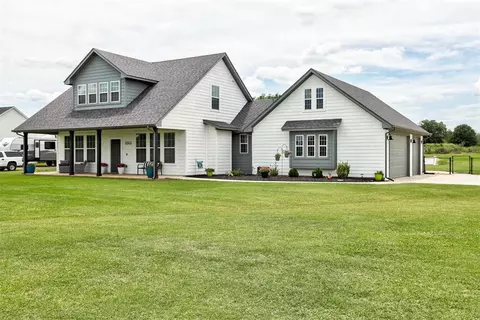 Exterior - 22575 Ranch Rd, Purcell, OK 73080 photo 4 of 13