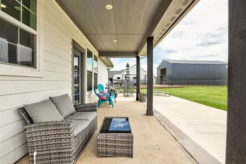 Exterior - 22575 Ranch Rd, Purcell, OK 73080 photo 9 of 13