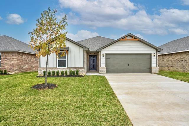 1904 Palmatum Rd, El Reno, OK 73036