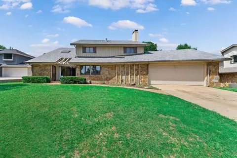 3001 Raintree Rd, Oklahoma City, OK 73120