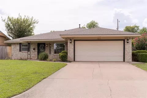9809 Essex Ave, Oklahoma City, OK 73120