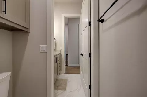 Entry Way - 420050 E 1203 Rd, Eufaula, OK 74432 photo 1 of 3