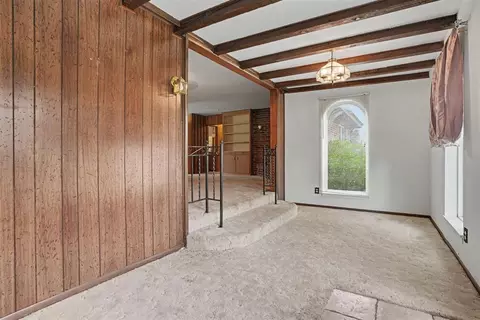 Living - 116 N Poplar Ave, Erick, OK 73645 photo 1 of 6