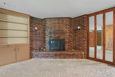 Living - 116 N Poplar Ave, Erick, OK 73645 photo 3 of 6