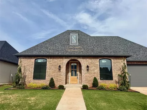 12805 Cobblestone Curve Rd, Oklahoma City, OK 73142