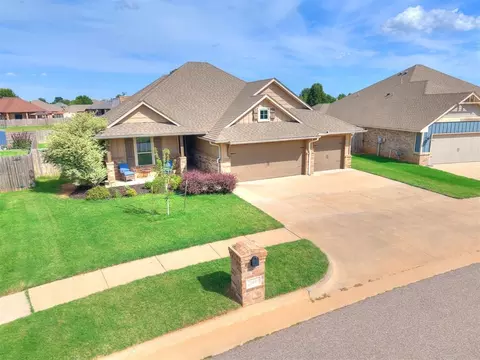 2600 Stanley Station St, Yukon, OK 73099