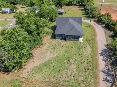 1925 E Springer Ave, Guthrie, OK 73044 photo 47