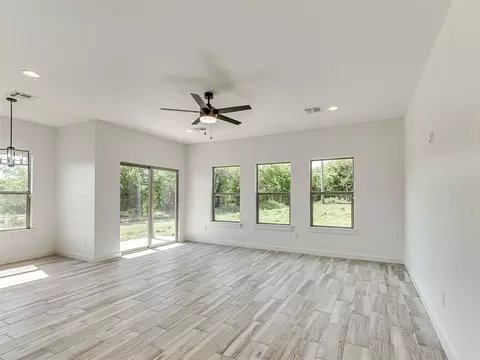 1925 E Springer Ave, Guthrie, OK 73044 photo 8