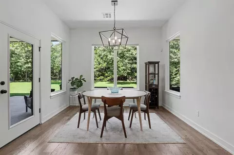 Dining - 13075 Broken Arrow, Arcadia, OK 73007 photo 1 of 1