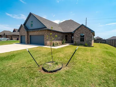 4204 Chesterfield Pl, Oklahoma City, OK 73179