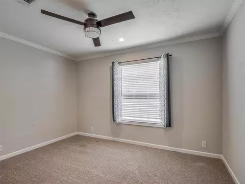 Bedroom - 35010 Ew Ew 1290 Rd, Maud, OK 74854 photo 5 of 10
