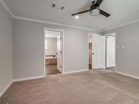 Bedroom - 35010 Ew Ew 1290 Rd, Maud, OK 74854 photo 3 of 10