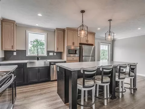 Kitchen - 35010 Ew Ew 1290 Rd, Maud, OK 74854 photo 1 of 8