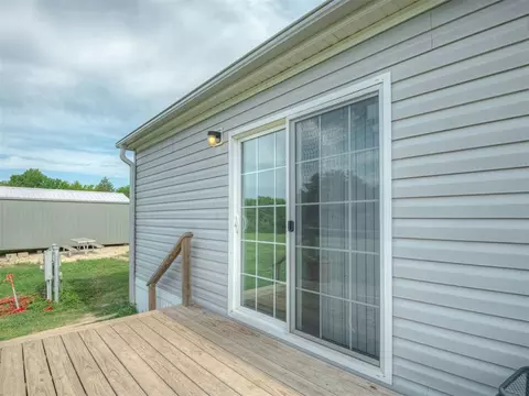 Exterior - 35010 Ew Ew 1290 Rd, Maud, OK 74854 photo 4 of 6