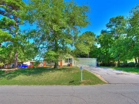 Exterior - 515 W Oklahoma St, Mcloud, OK 74851 photo 6 of 11