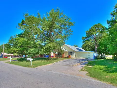 Other - 515 W Oklahoma St, Mcloud, OK 74851 photo 1 of 5