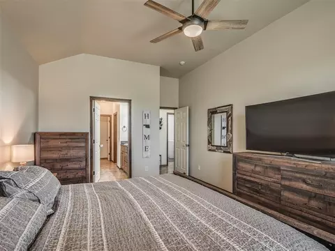 Bedroom - 1112 Ella Dr, Tuttle, OK 73089 photo 3 of 6