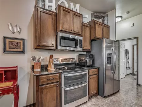 Kitchen - 1112 Ella Dr, Tuttle, OK 73089 photo 2 of 6