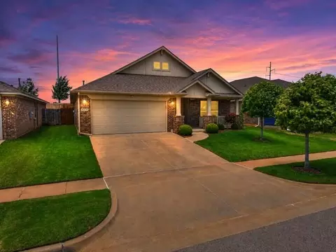 15521 Boulder Dr, Edmond, OK 73013