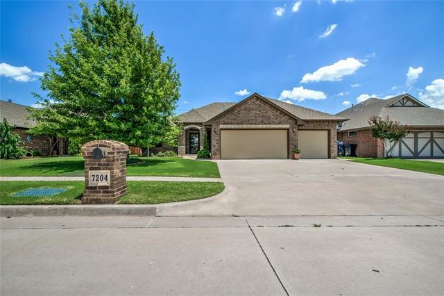 7204 Stinchcomb Dr, Oklahoma City, OK 73132