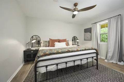 Bedroom - 2475 Belpine Loop, Broken Bow, OK 74728 photo 2 of 10