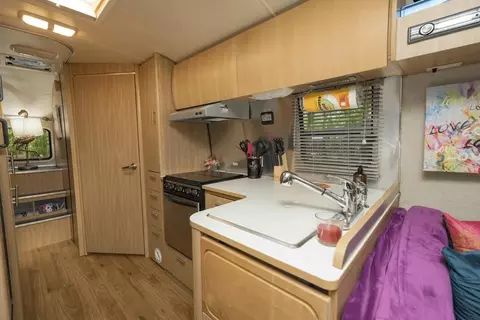 Kitchen - 2475 Belpine Loop, Broken Bow, OK 74728 photo 8 of 9
