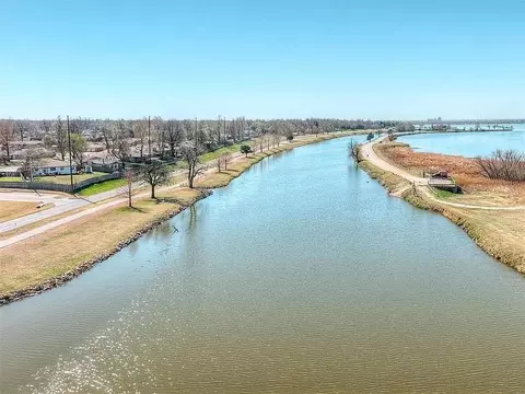 Overholser Drive, Bethany, OK 73008 photo 2