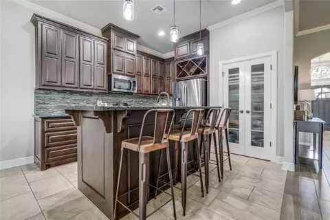 905 NW 189th Cir, Edmond, OK 73012