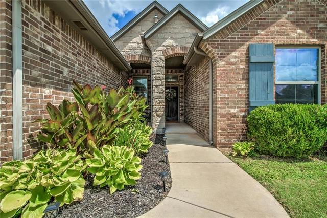 905 NW 189th Cir, Edmond, OK 73012