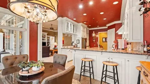 6812 SW 128th St, Oklahoma City, OK 73173