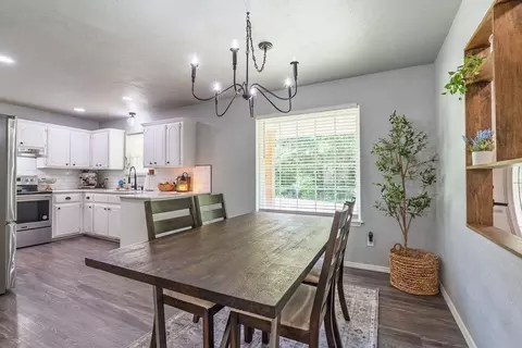 Dining - 19307 Malone Rd, Tecumseh, OK 74873 photo 2 of 3