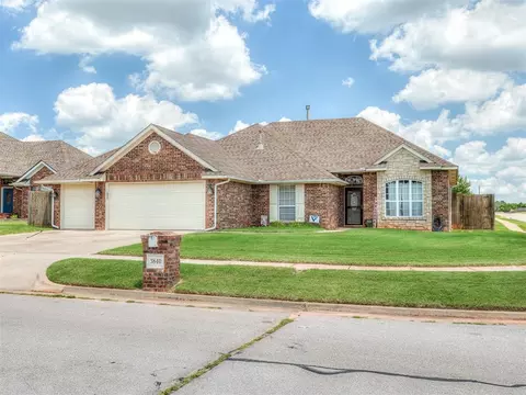 Exterior - 3840 Pachem Ave, Harrah, OK 73045 photo 5 of 5