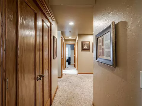 Entry Way - 3840 Pachem Ave, Harrah, OK 73045 photo 2 of 2
