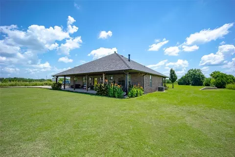 13383 N County Road 3260, Pauls Valley, OK 73075