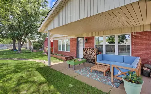 213 S Mockingbird Dr, Altus, OK 73521 photo 35