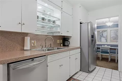 213 S Mockingbird Dr, Altus, OK 73521 photo 23